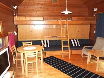 Фото номера Дом для отпуска Дома для отпуска Holiday Home Neljä vuodenaikaa b6 г. Юллясярви 17
